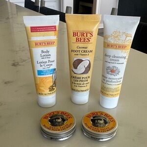 Burt’s Bees Set - NEW